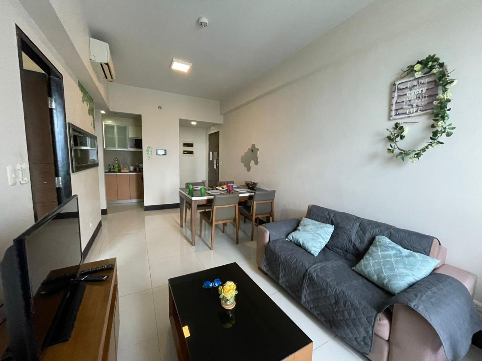 Mactan Newtown 8 Boulevard Deluxe Punta Engaño 외부 사진