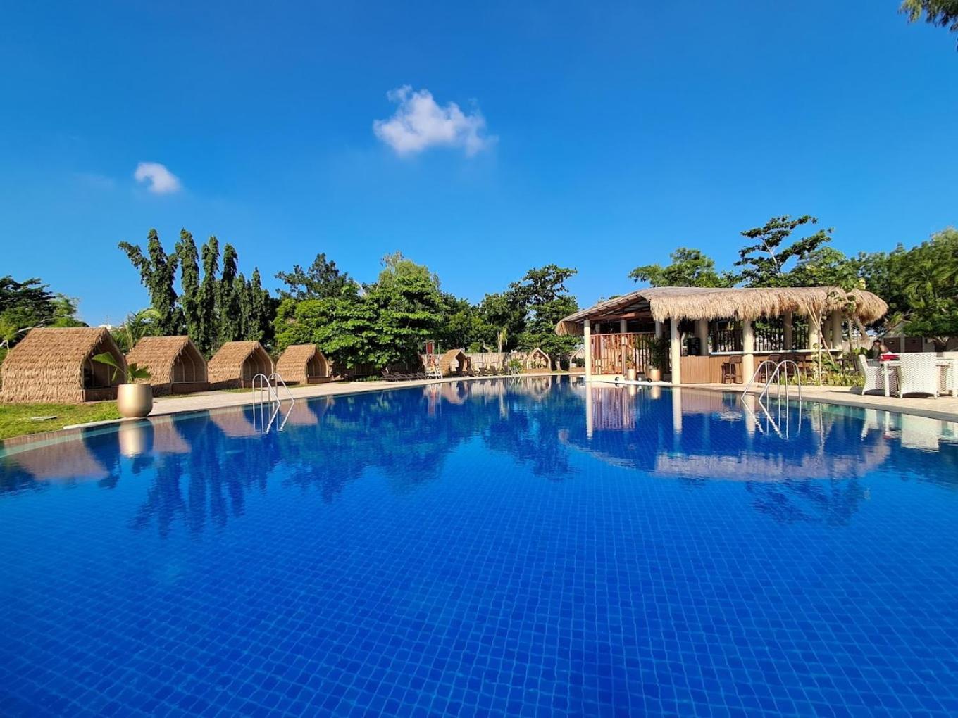 Mactan Newtown 8 Boulevard Deluxe Punta Engaño 외부 사진