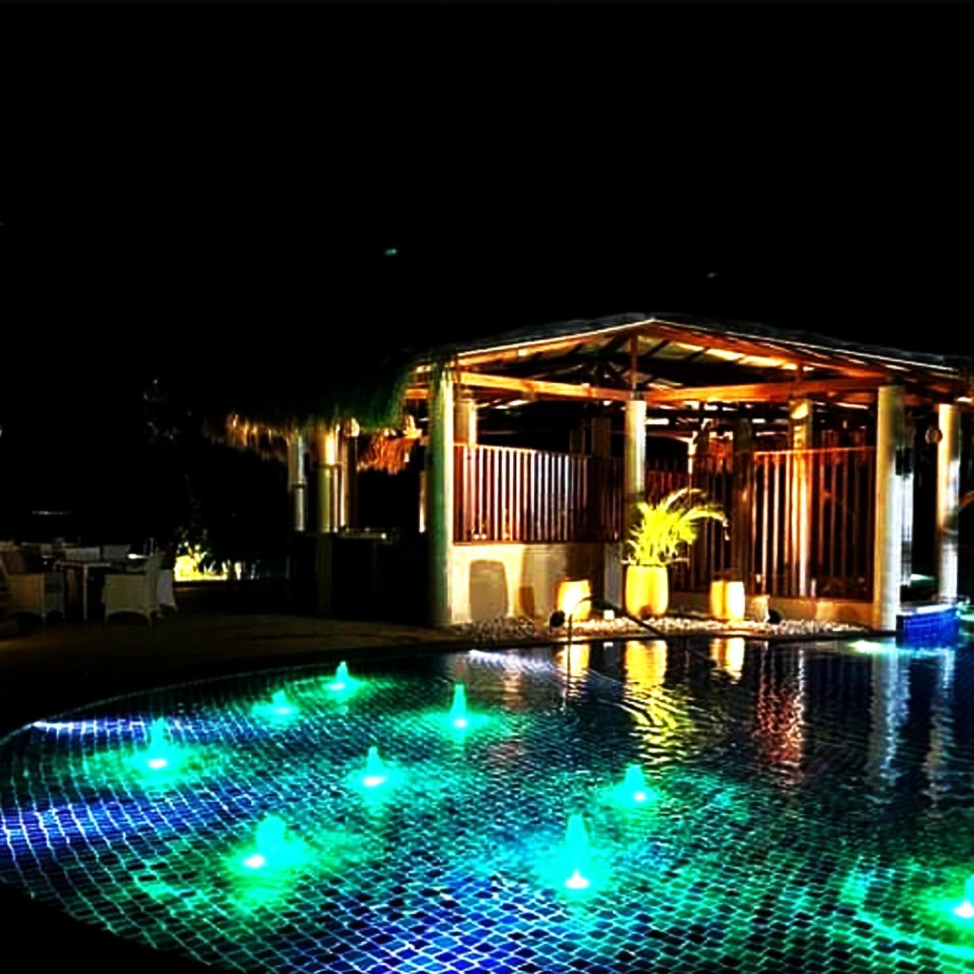 Mactan Newtown 8 Boulevard Deluxe Punta Engaño 외부 사진